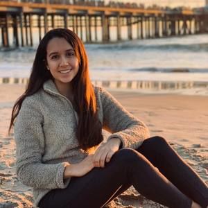 Meet your Posher, Elisa